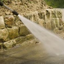 Driveway & Concrete Cleaning: Boost Your Curb Appeal Instantly